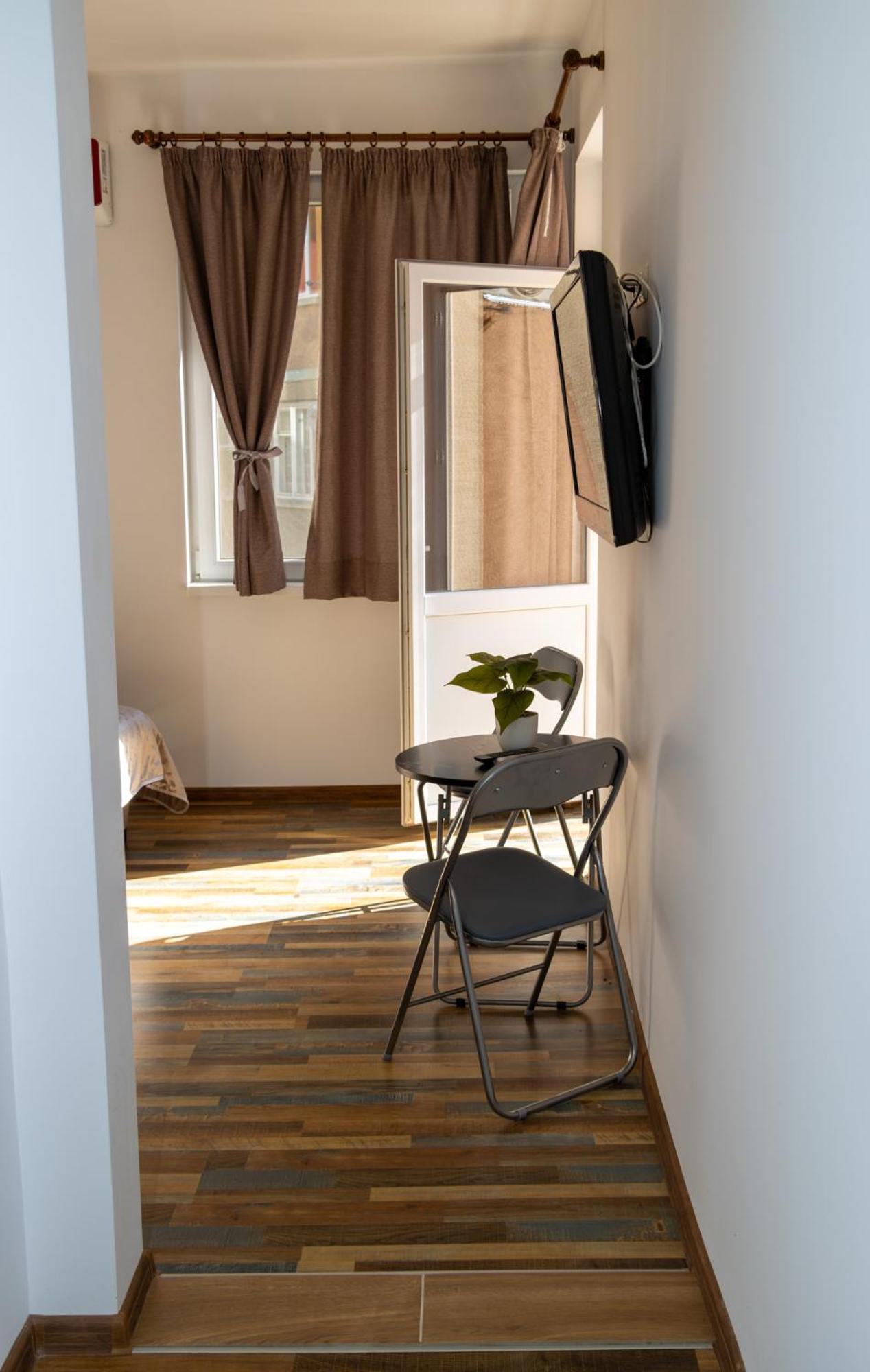 Navial 1 Hotel Габрово Екстериор снимка