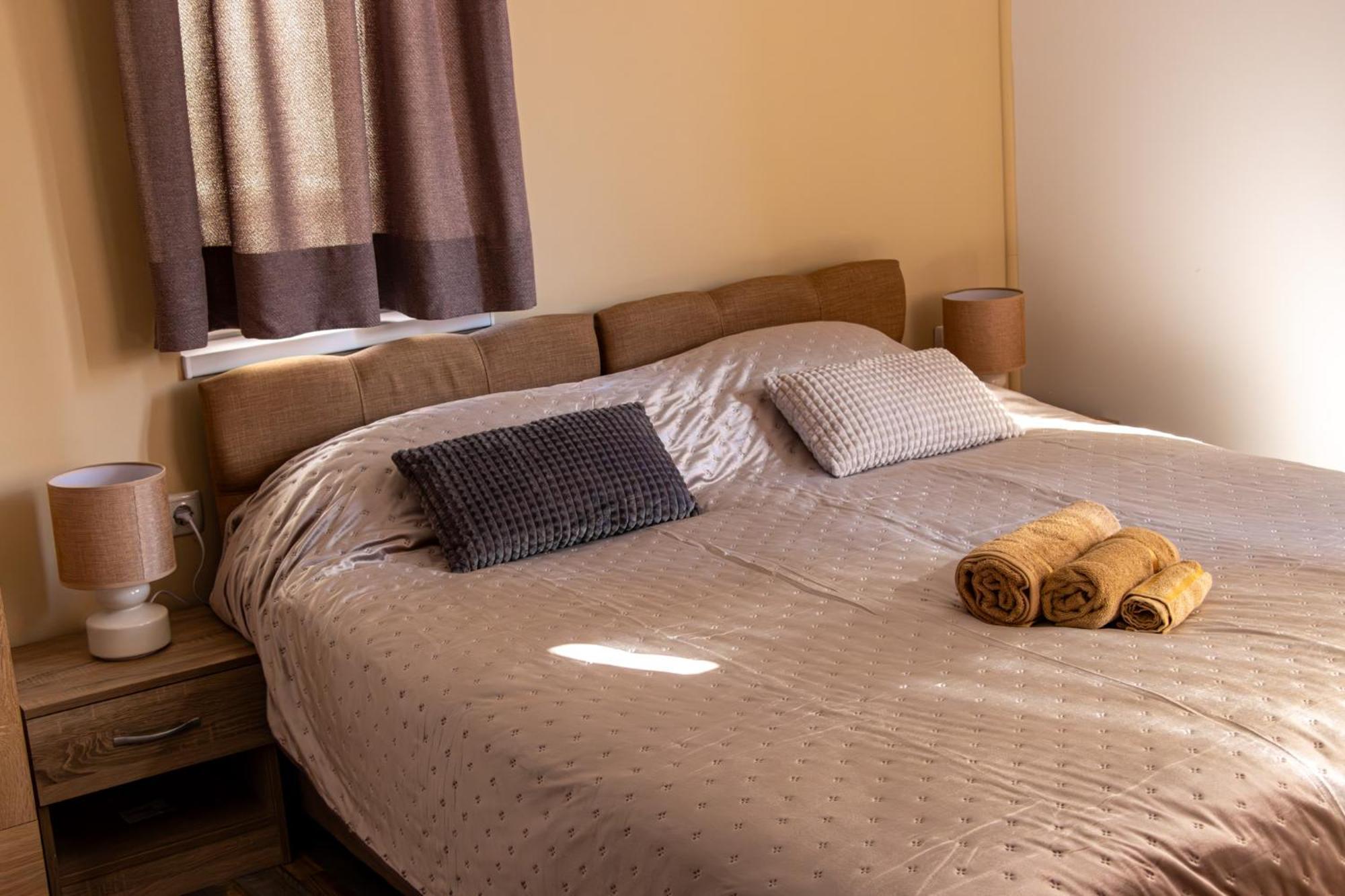 Navial 1 Hotel Габрово Екстериор снимка
