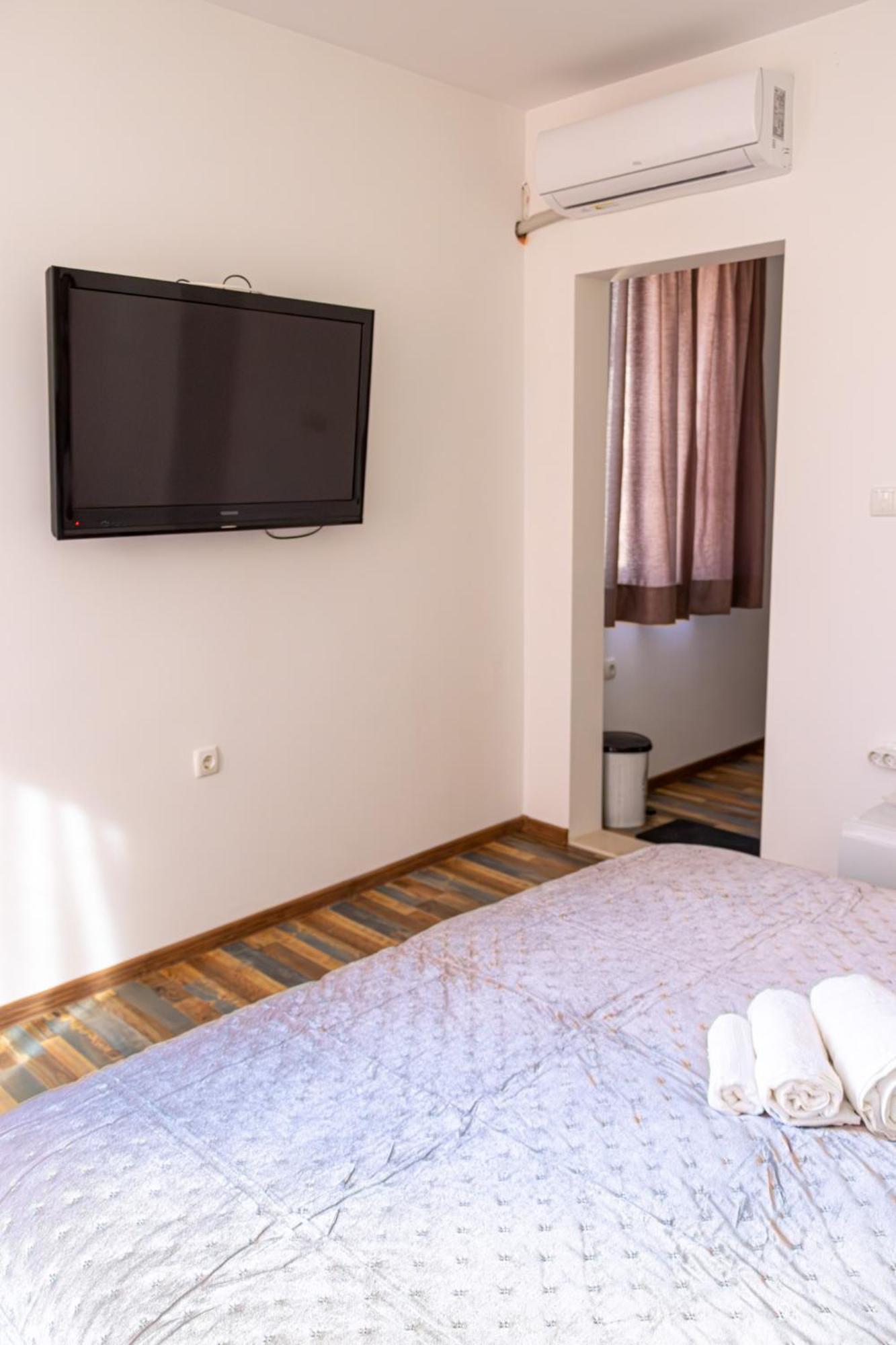 Navial 1 Hotel Габрово Екстериор снимка