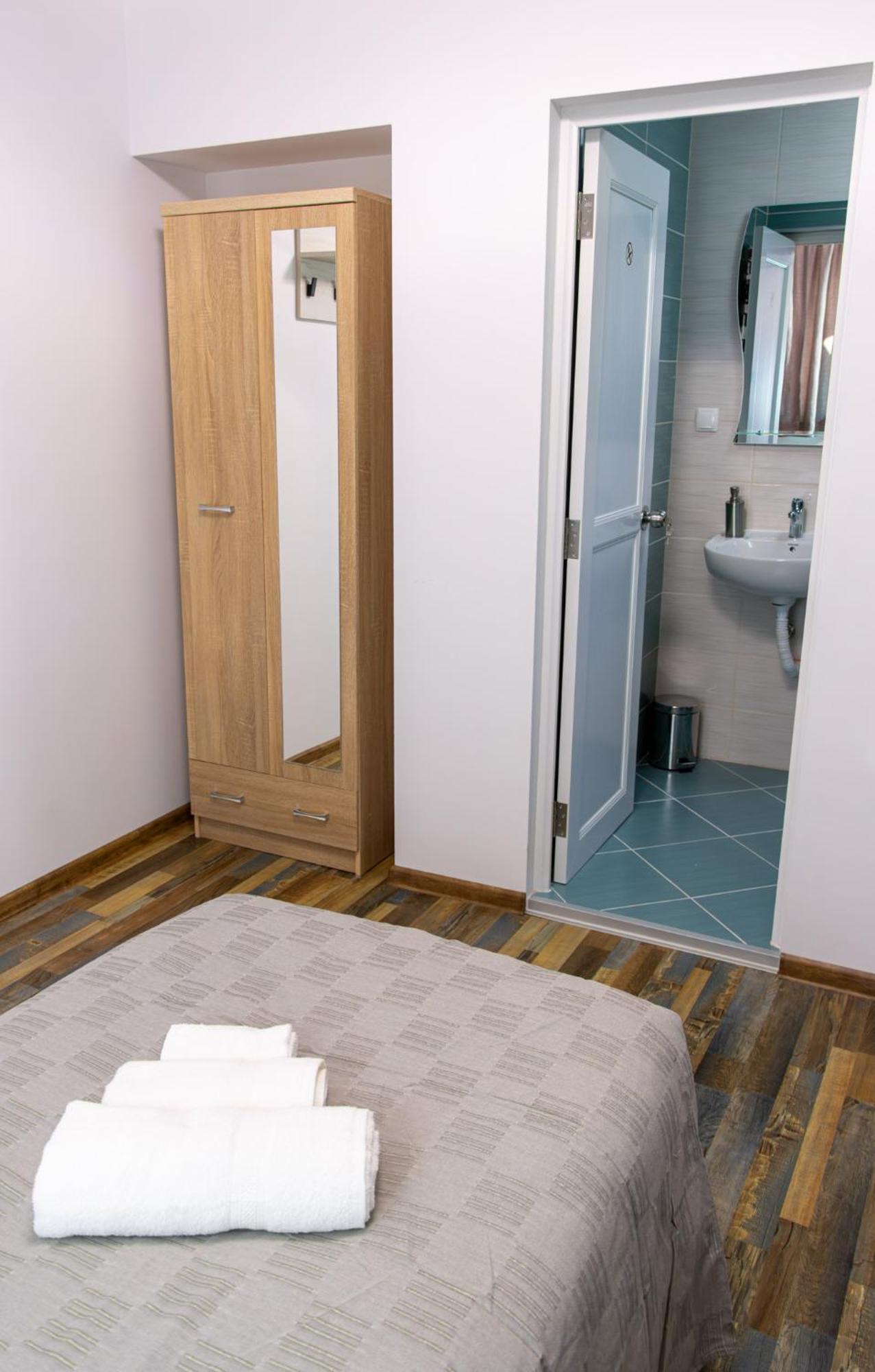Navial 1 Hotel Габрово Екстериор снимка