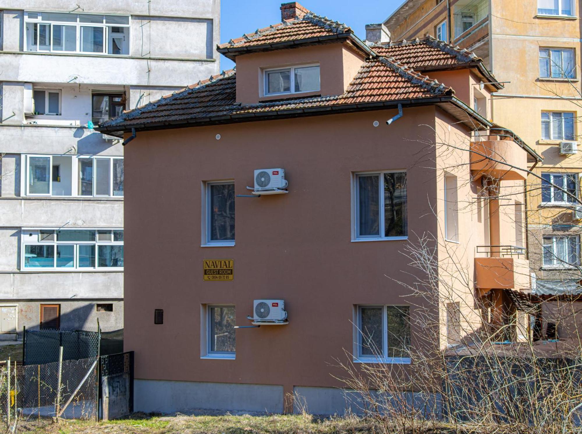 Navial 1 Hotel Габрово Екстериор снимка