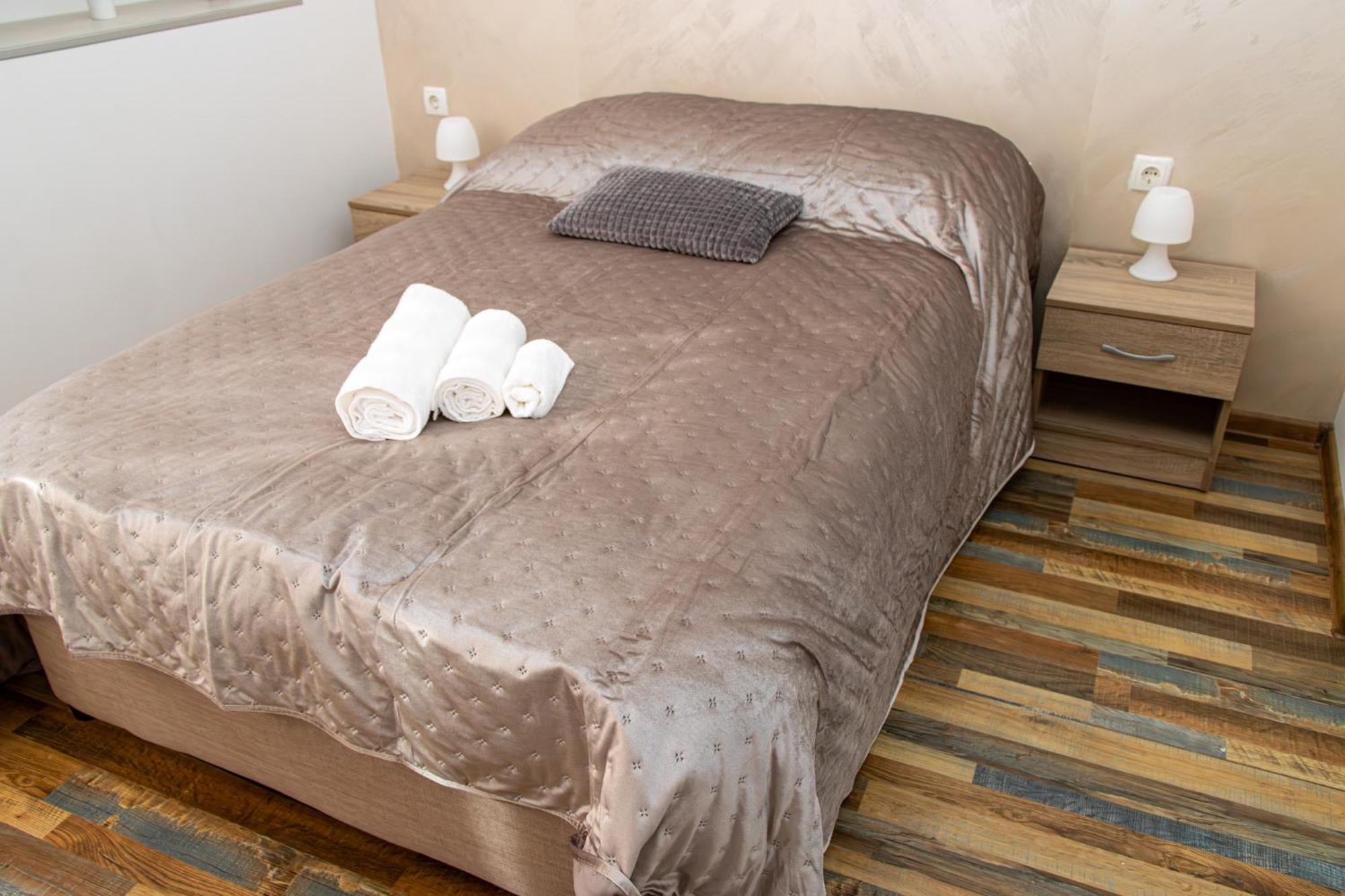 Navial 1 Hotel Габрово Екстериор снимка